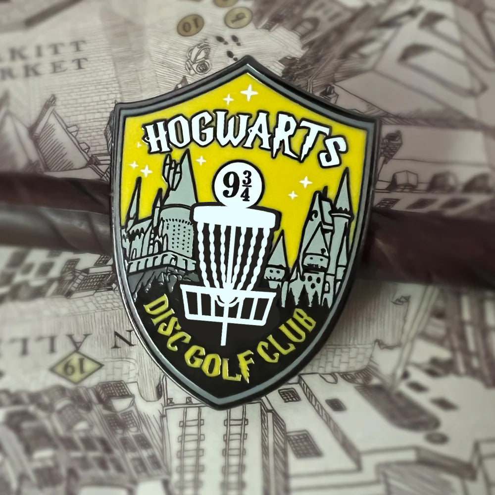 Disc Golf Pins | Hogwarts Disc Golf Club Pin - Jersey Discs