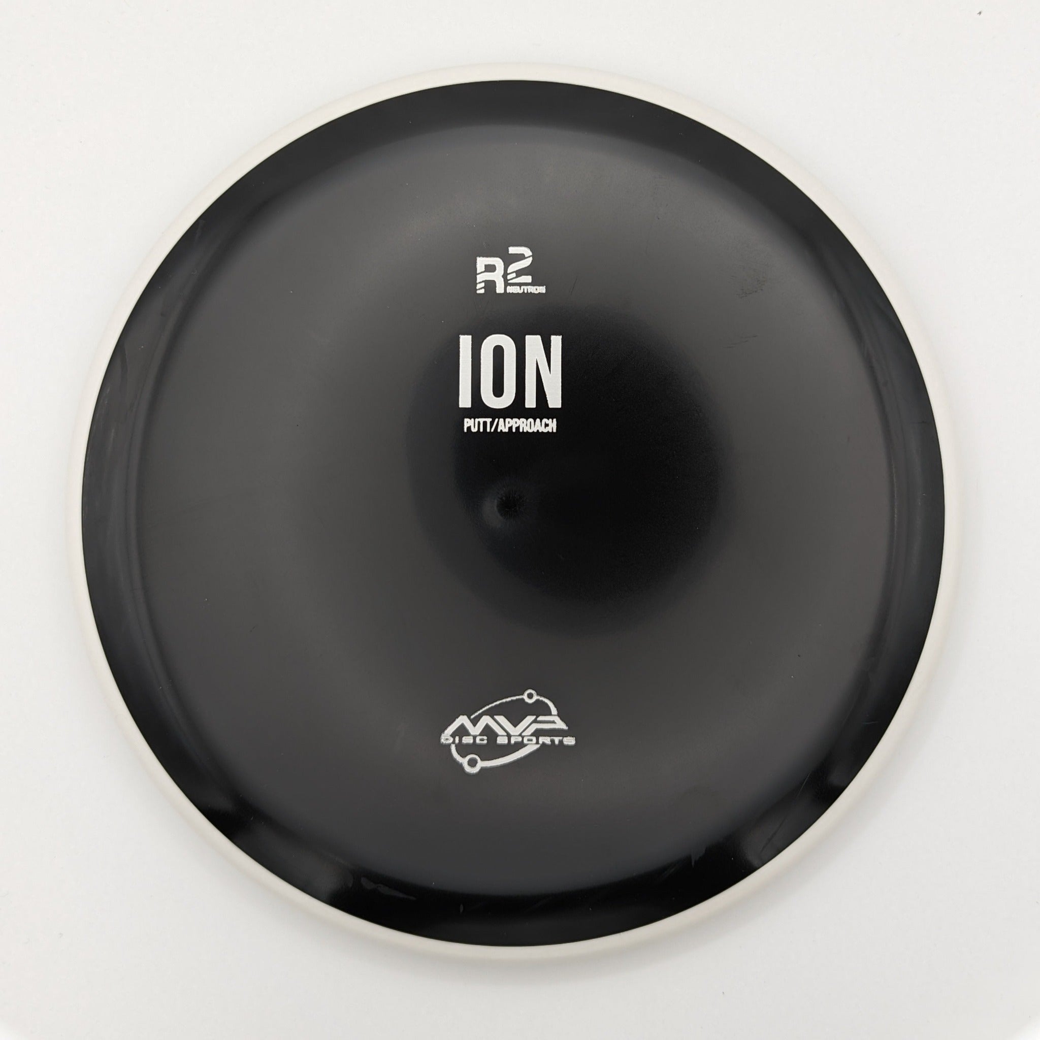 MVP Putt & Approach Ion R2 Neutron Black