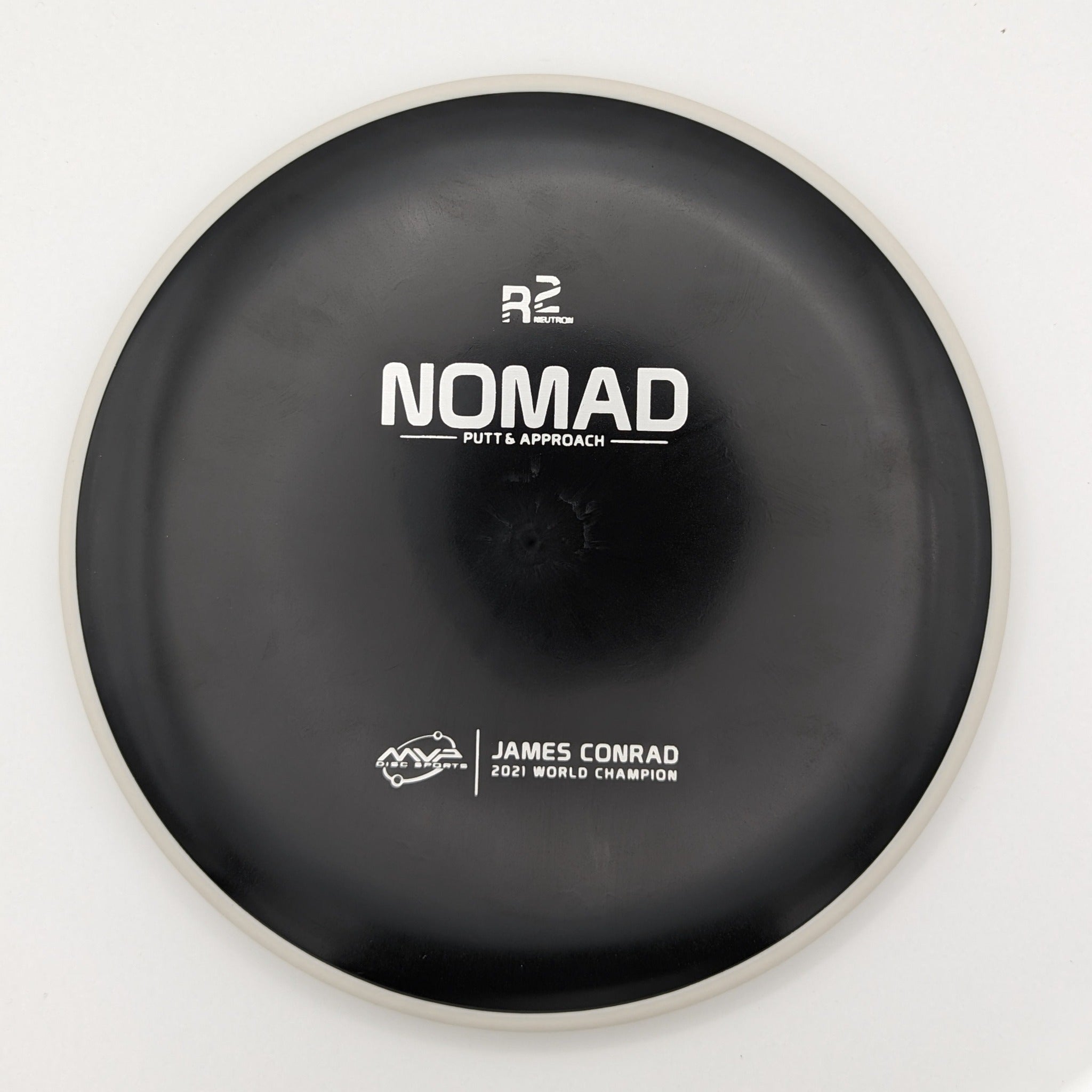 MVP Putt & Approach Nomad R2 Neutron Black